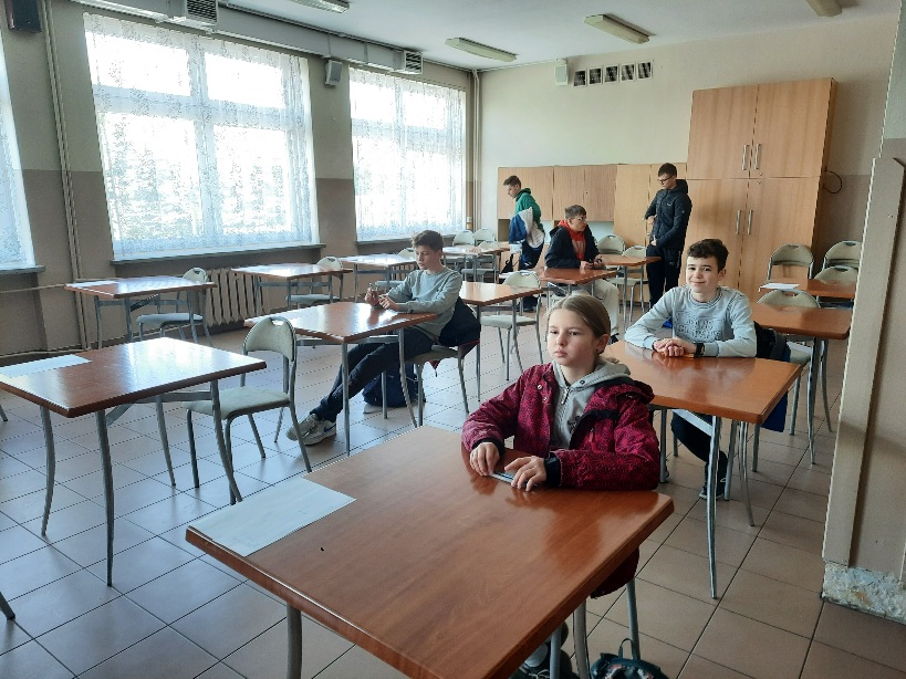 uczniowie podczas Turnieju BRD